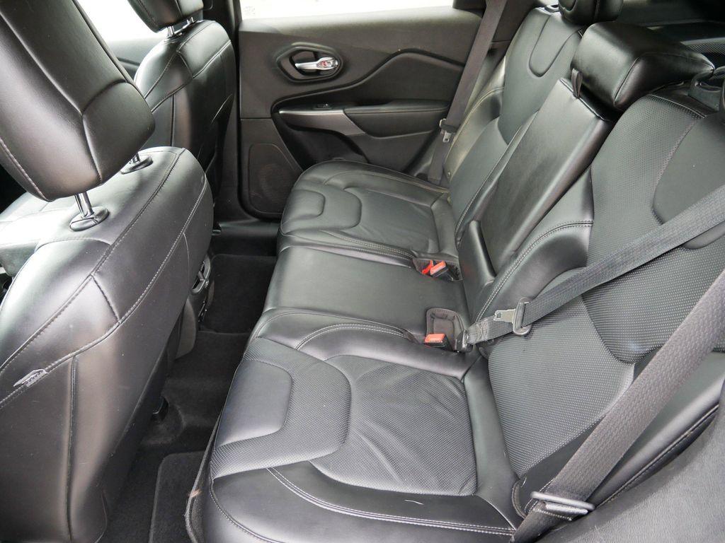 used 2019 Jeep Cherokee car, priced at $10,987