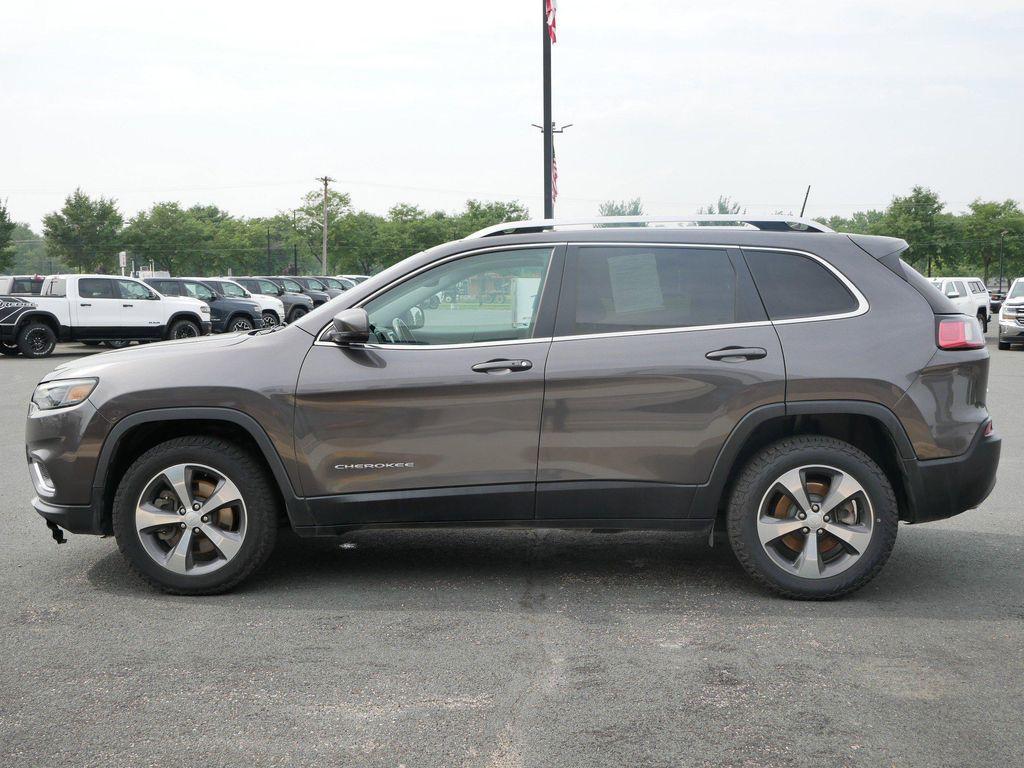 used 2019 Jeep Cherokee car, priced at $10,987
