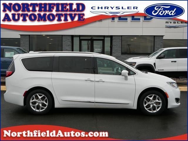 used 2020 Chrysler Pacifica car, priced at $19,987