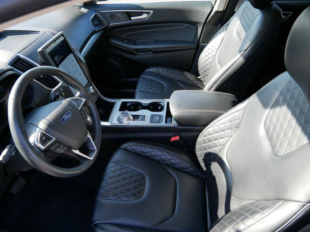 used 2024 Ford Edge car, priced at $26,987