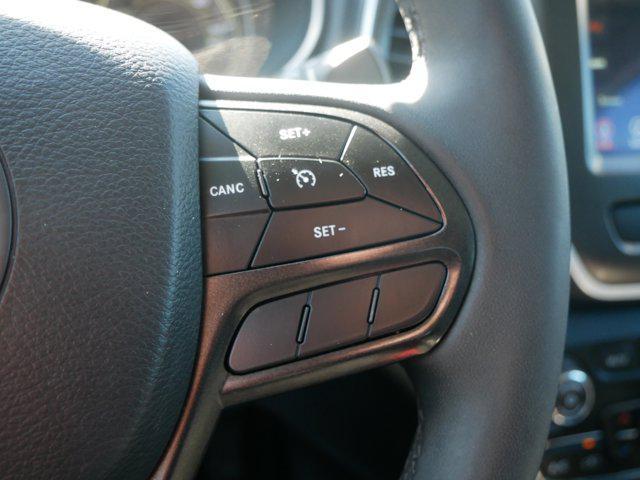used 2022 Jeep Cherokee car, priced at $25,487