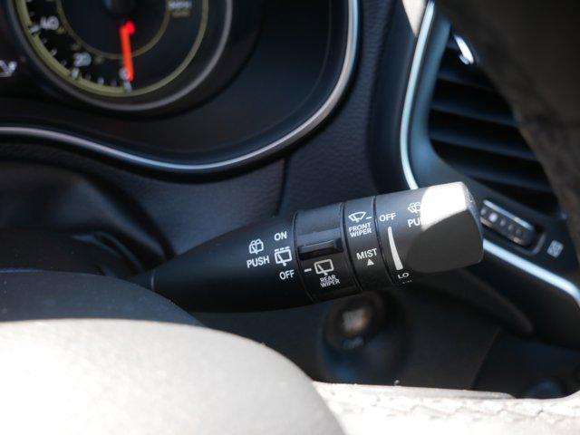 used 2022 Jeep Cherokee car, priced at $25,487