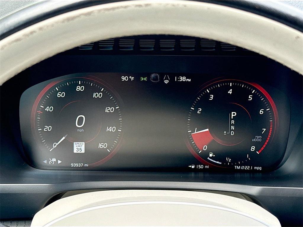 used 2020 Volvo XC90 car, priced at $18,103