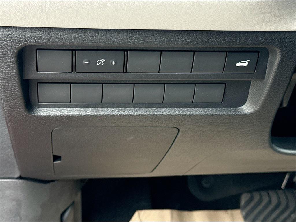 new 2025 Mitsubishi Outlander car, priced at $25,724