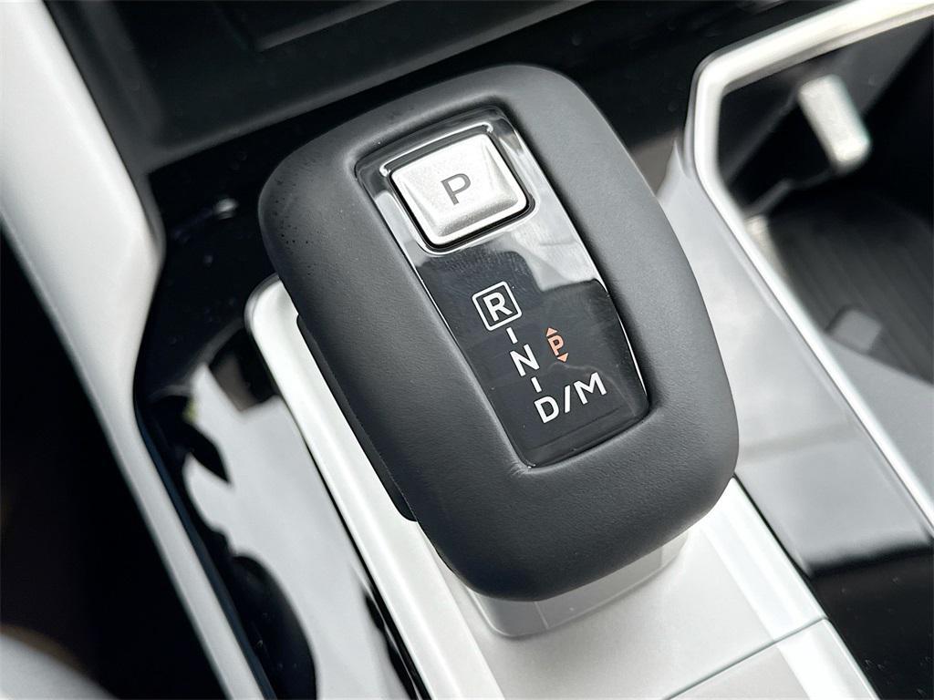 new 2025 Mitsubishi Outlander car, priced at $25,724