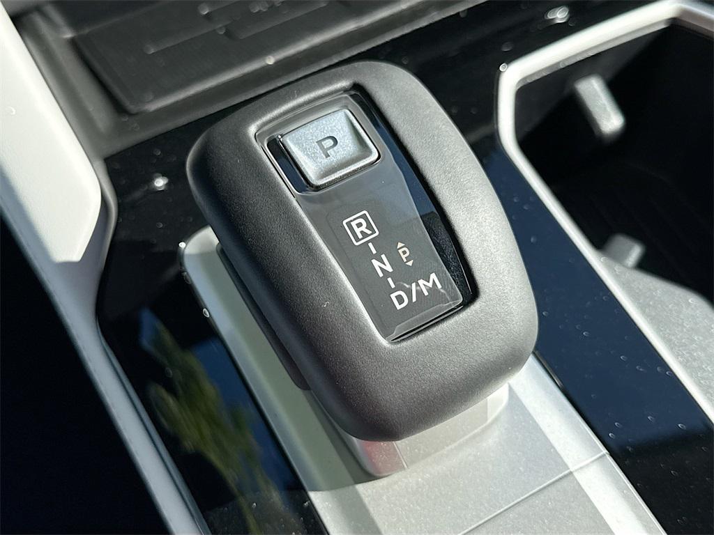 new 2025 Mitsubishi Outlander car, priced at $25,927