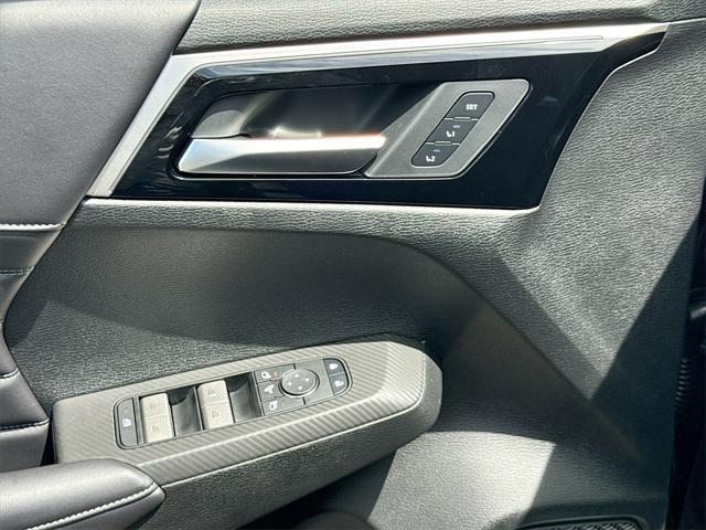 new 2025 Mitsubishi Outlander car, priced at $30,404