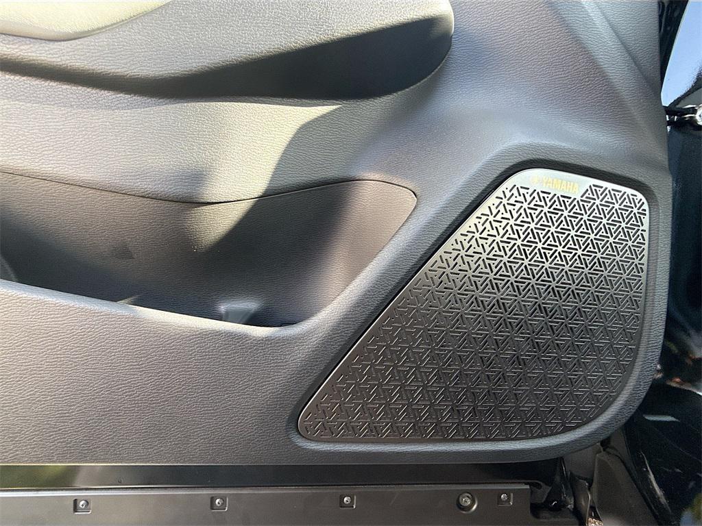 new 2025 Mitsubishi Outlander car, priced at $28,417