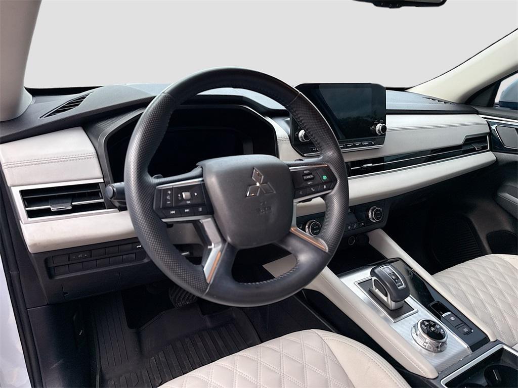 used 2024 Mitsubishi Outlander car, priced at $27,199