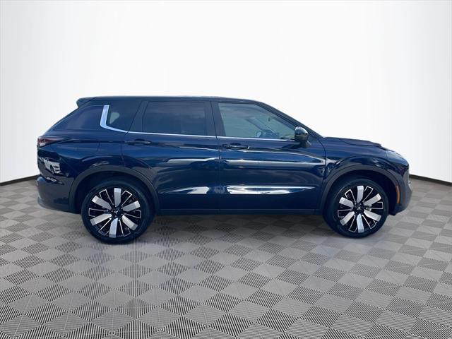 new 2025 Mitsubishi Outlander car, priced at $28,413
