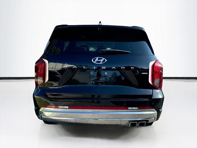 used 2024 Hyundai Palisade car, priced at $41,372