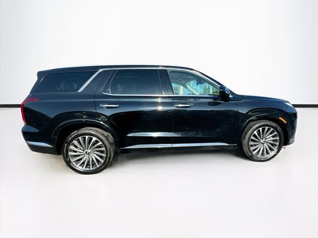 used 2024 Hyundai Palisade car, priced at $41,372