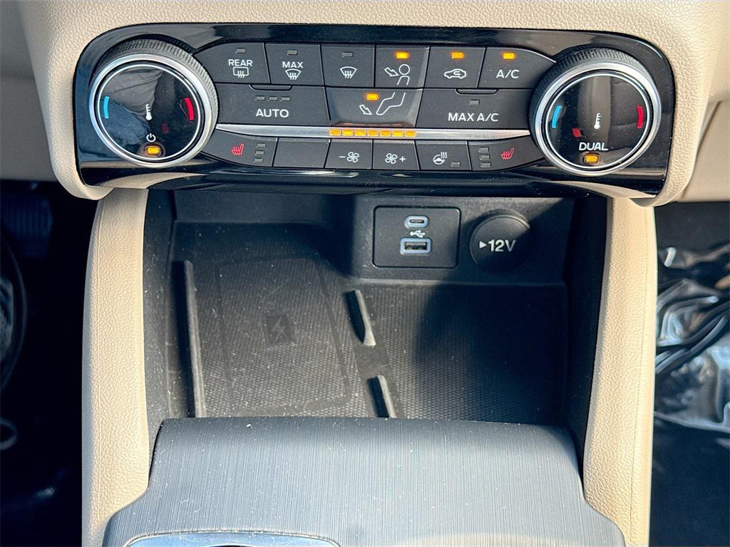used 2022 Ford Escape car, priced at $15,403