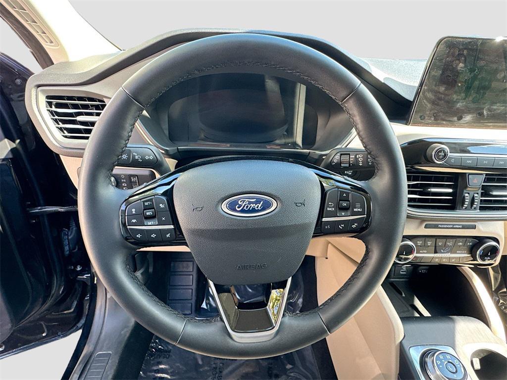 used 2022 Ford Escape car, priced at $15,403