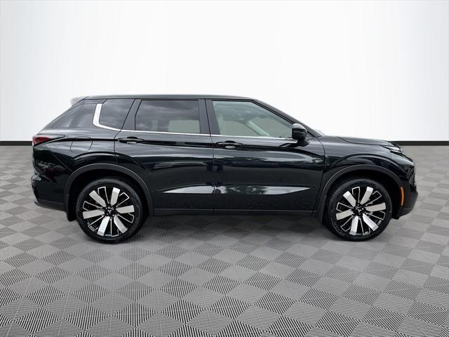 new 2025 Mitsubishi Outlander car, priced at $26,283