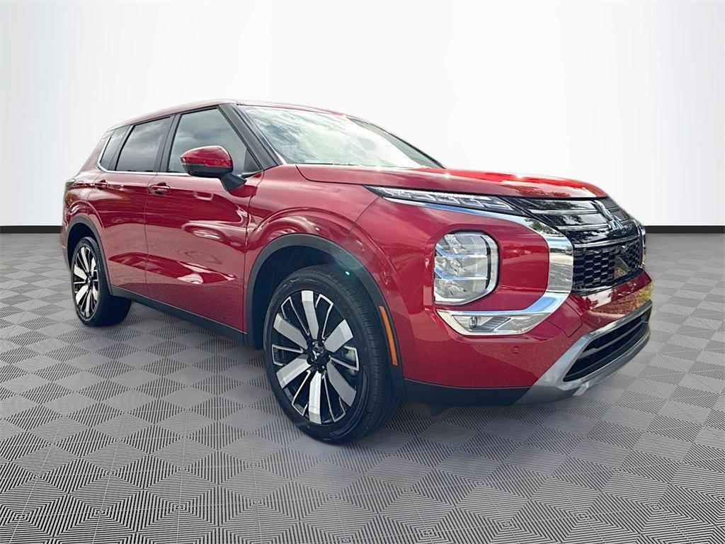 new 2025 Mitsubishi Outlander car, priced at $25,748