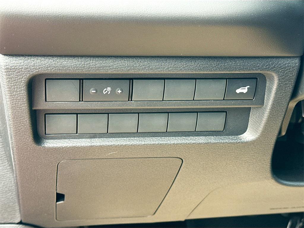 new 2025 Mitsubishi Outlander car, priced at $25,748