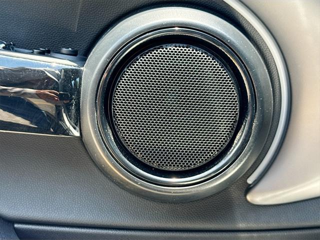 used 2024 MINI Hardtop car, priced at $24,134