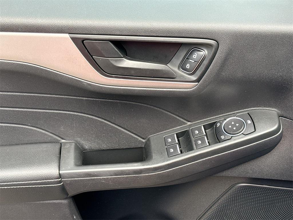 used 2022 Ford Escape car, priced at $16,481