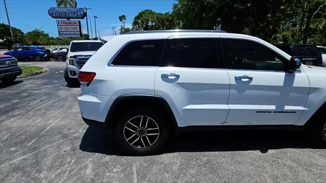 used 2020 Jeep Grand Cherokee car, priced at $17,608