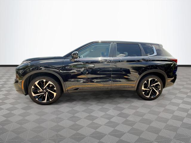 used 2024 Mitsubishi Outlander car, priced at $23,098