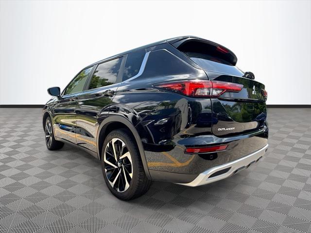 used 2024 Mitsubishi Outlander car, priced at $23,098