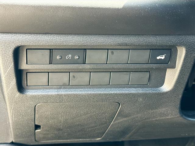 used 2024 Mitsubishi Outlander car, priced at $23,098