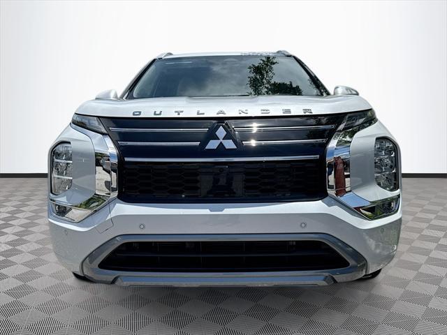 new 2025 Mitsubishi Outlander car, priced at $30,900