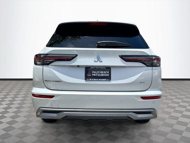 new 2025 Mitsubishi Outlander car, priced at $30,900