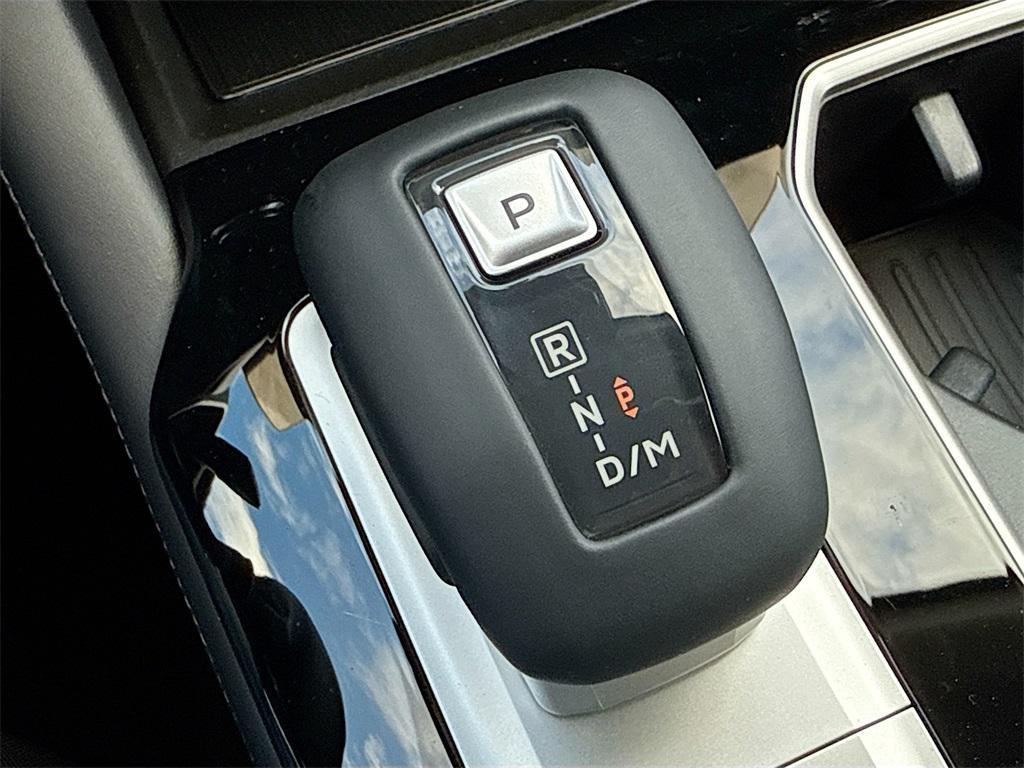 new 2025 Mitsubishi Outlander car, priced at $25,880