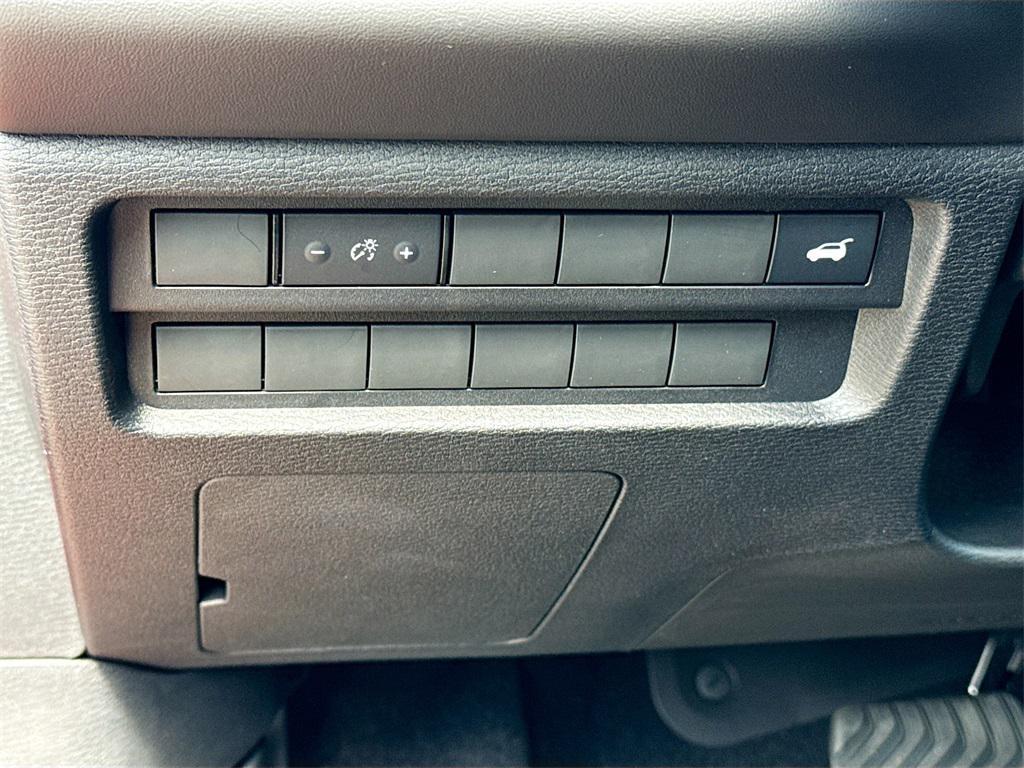 new 2025 Mitsubishi Outlander car, priced at $25,880