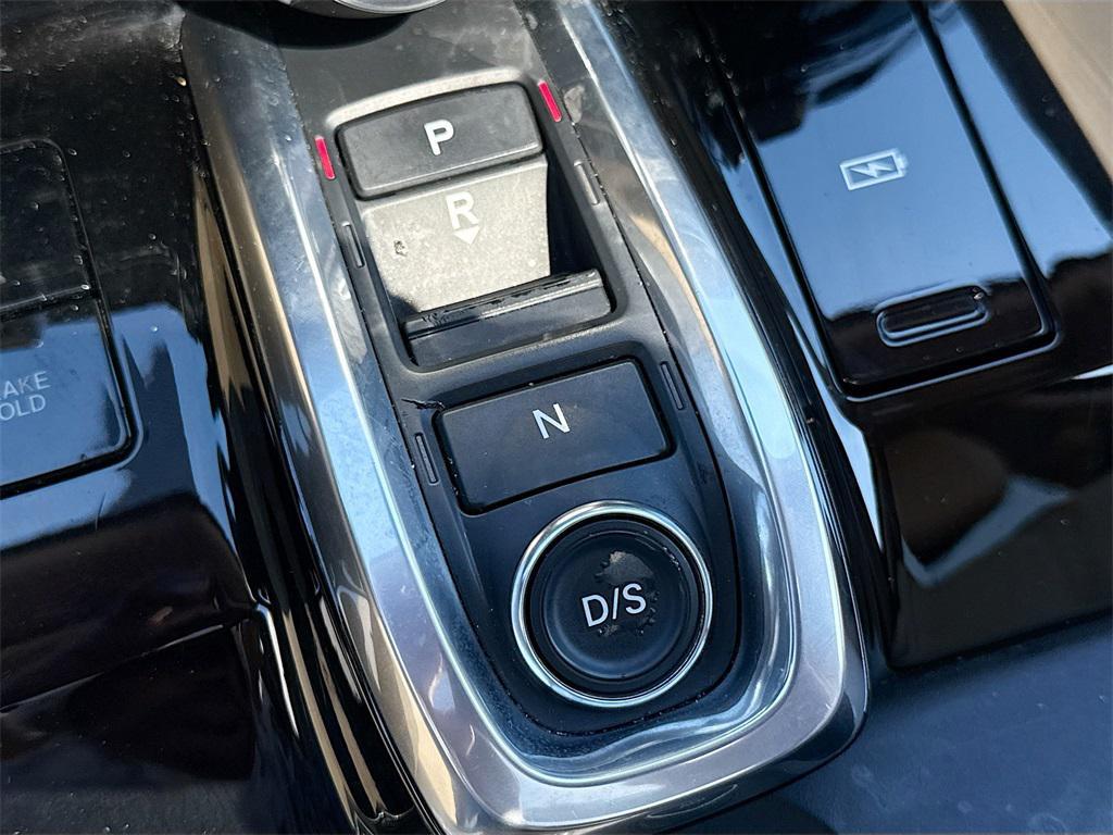 used 2022 Acura MDX car, priced at $36,833