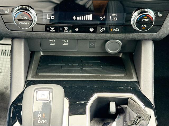 new 2025 Mitsubishi Outlander car, priced at $28,413
