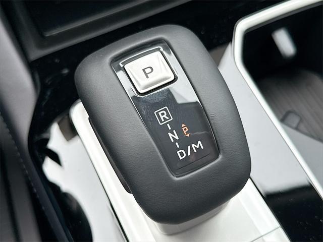 new 2025 Mitsubishi Outlander car, priced at $28,413