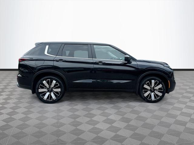 new 2025 Mitsubishi Outlander car, priced at $26,283