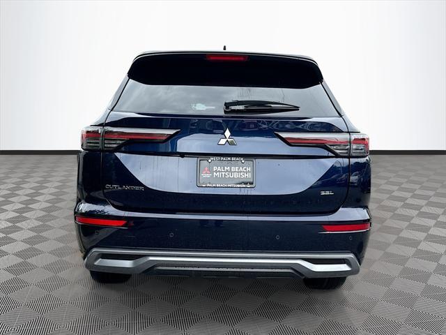 new 2025 Mitsubishi Outlander car, priced at $30,404
