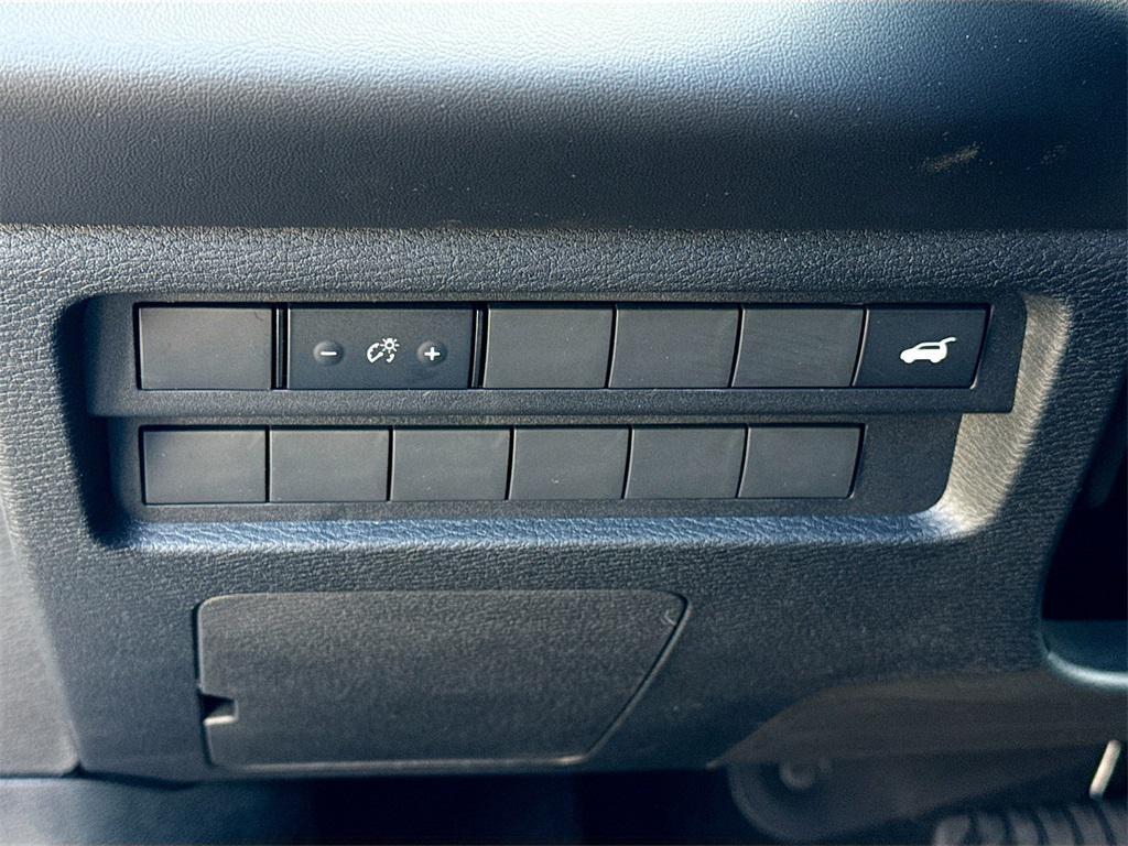 new 2025 Mitsubishi Outlander car, priced at $25,915