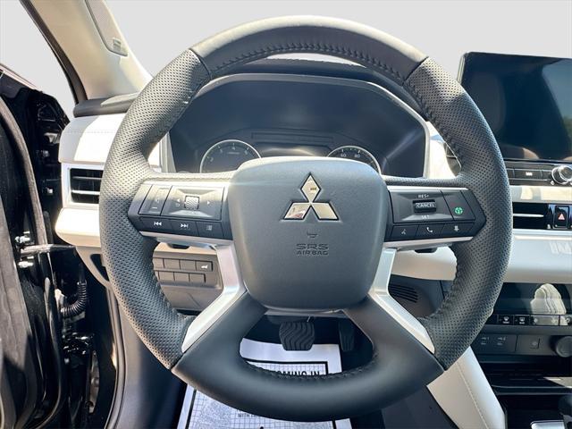 new 2025 Mitsubishi Outlander car, priced at $25,483