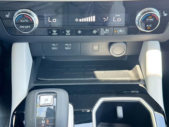 new 2025 Mitsubishi Outlander car, priced at $25,483