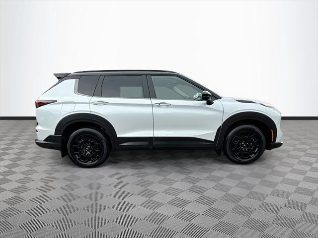 new 2025 Mitsubishi Outlander car, priced at $31,370
