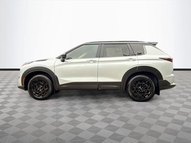 new 2025 Mitsubishi Outlander car, priced at $31,370
