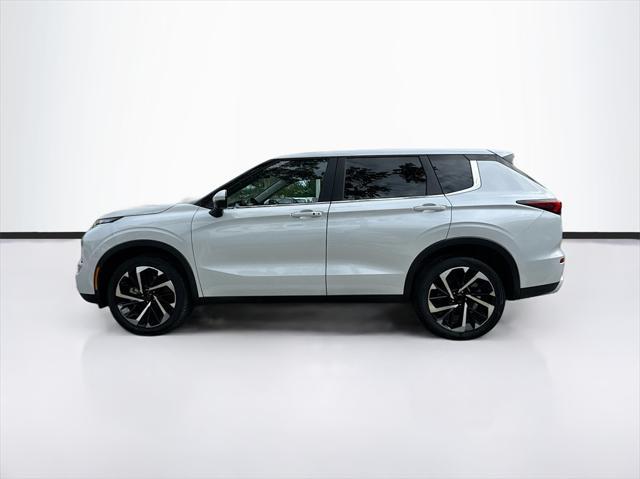 new 2024 Mitsubishi Outlander car, priced at $22,850