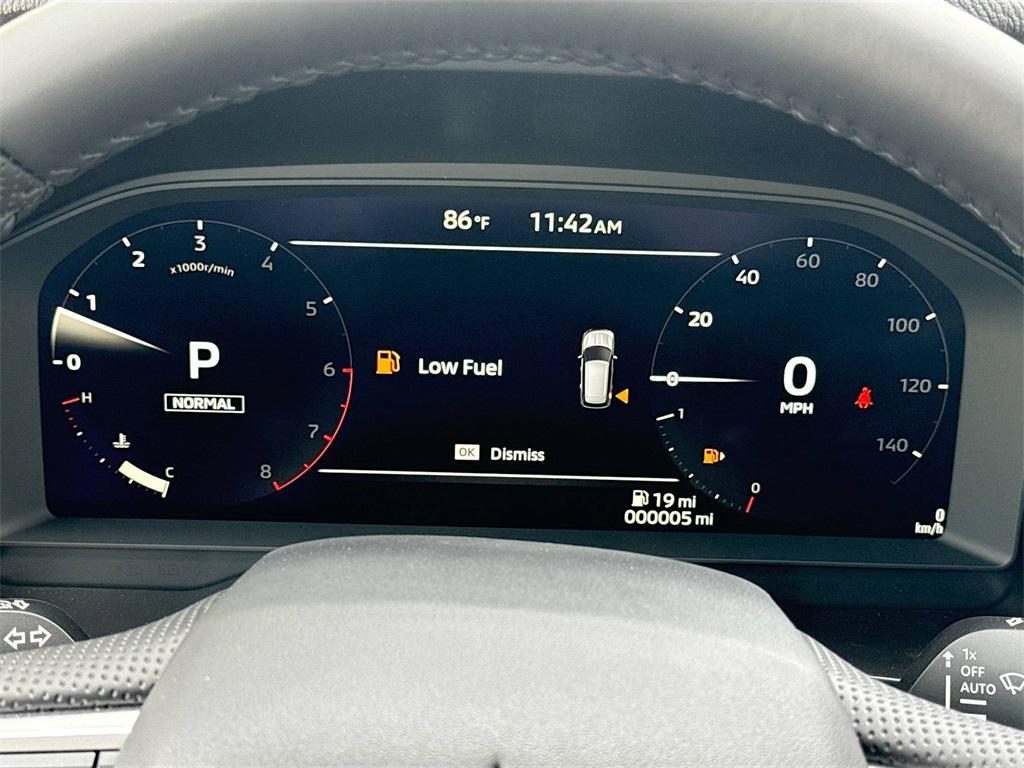 new 2025 Mitsubishi Outlander car, priced at $28,714