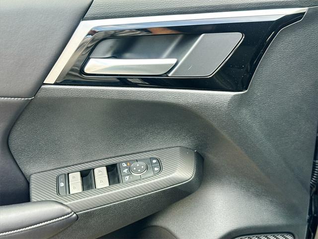 new 2025 Mitsubishi Outlander car, priced at $25,718