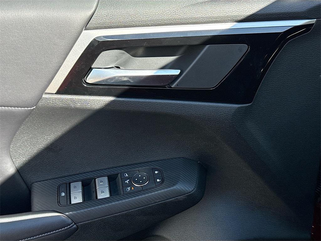 new 2025 Mitsubishi Outlander car, priced at $28,599