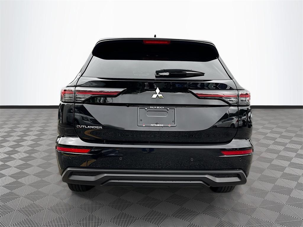 new 2025 Mitsubishi Outlander car, priced at $23,869