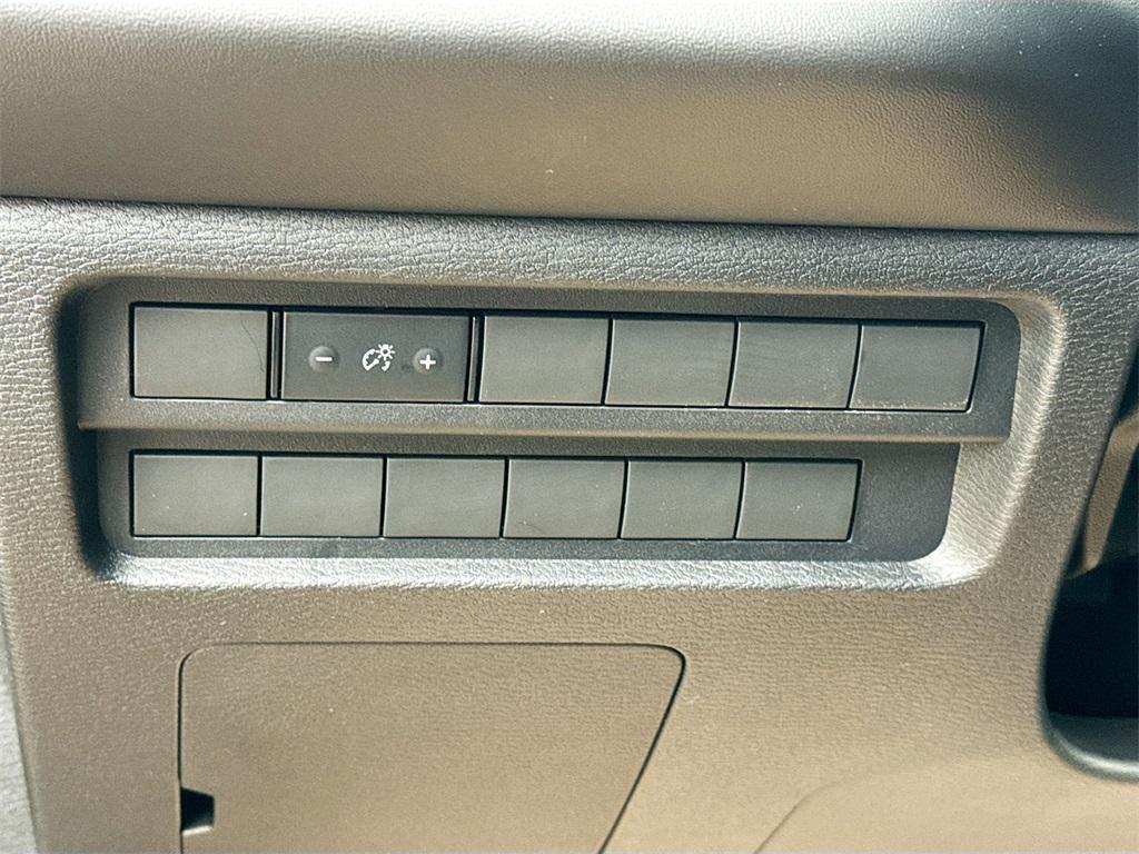 new 2025 Mitsubishi Outlander car, priced at $23,869