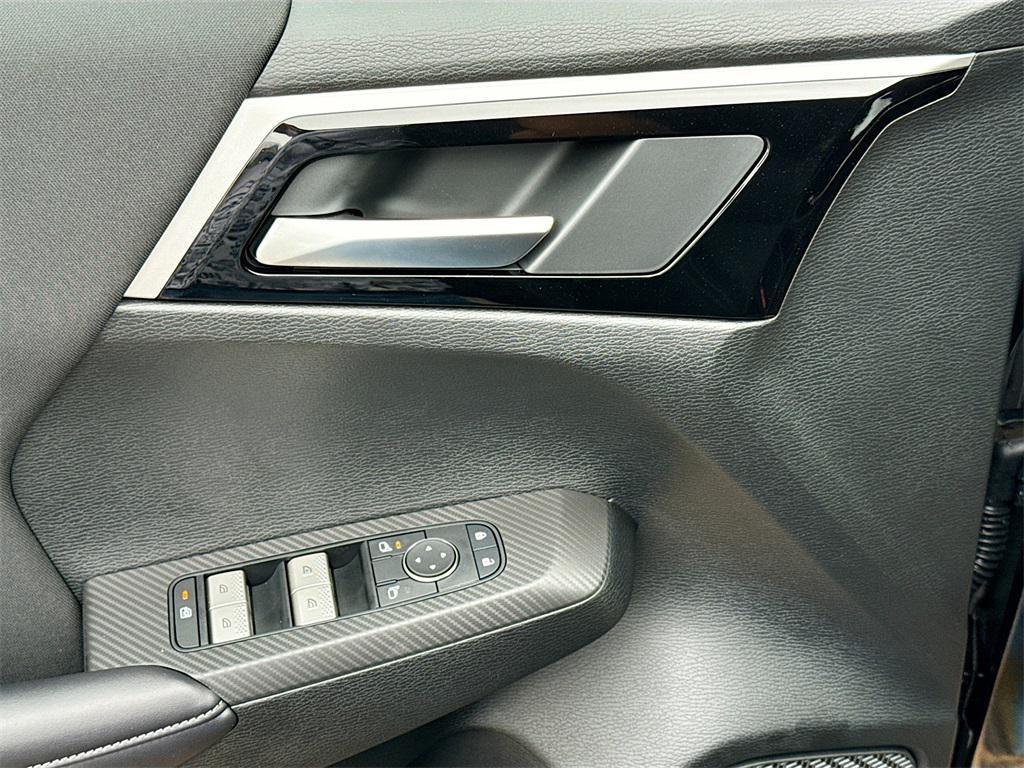 new 2025 Mitsubishi Outlander car, priced at $23,869