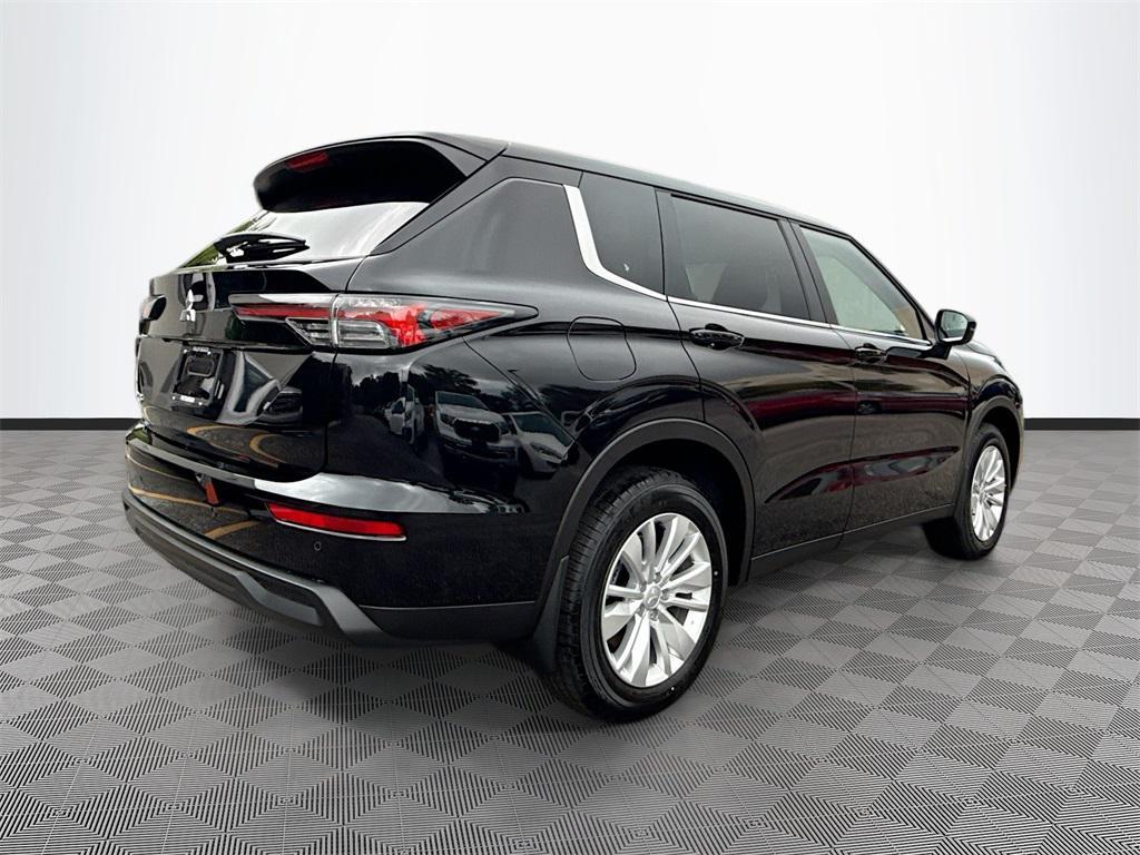 new 2025 Mitsubishi Outlander car, priced at $23,869