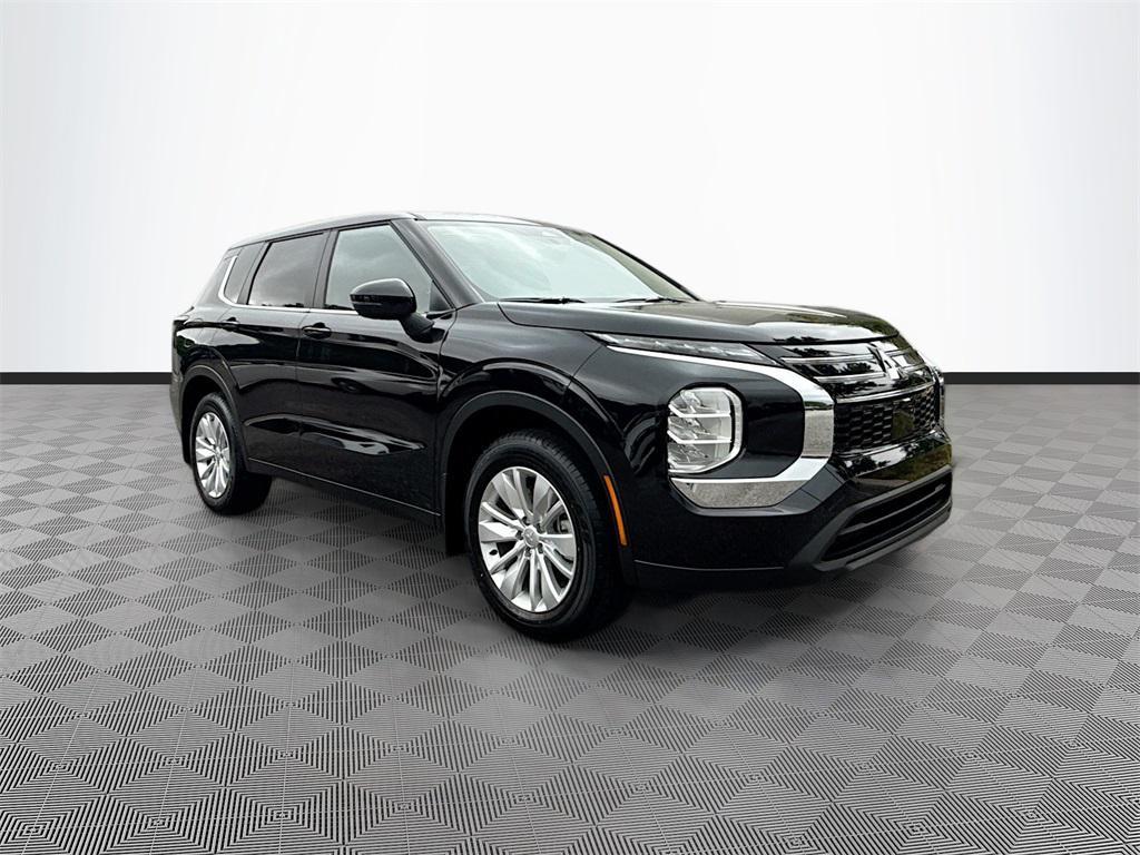 new 2025 Mitsubishi Outlander car, priced at $23,869